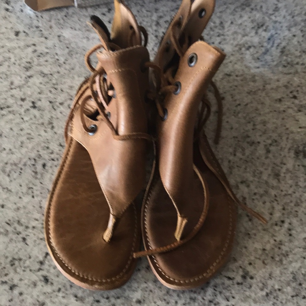 Leather sandals